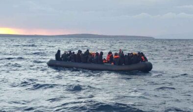 Ege’de tehlikeli seyahat durduruldu! Marmaris’te 12 kişi yakalandı