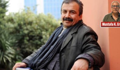 Güle güle Sırrı  Güle güle kardeşim