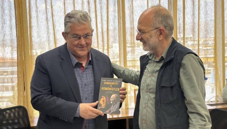 Kemal Okuyan Atina’da YKP Genel Sekreteri Kutsumbas ile görüştü: Komünistlerden ortak gayret vurgusu