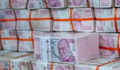 Milyonlar borç batağında, bankalar karda: Kâr yüzde 35 arttı