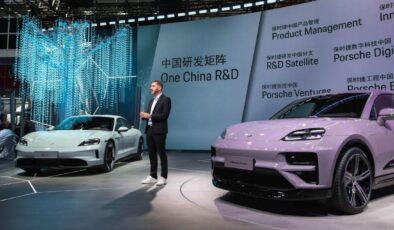 Porsche  elektrikli arabalarda havlu  atıyor!