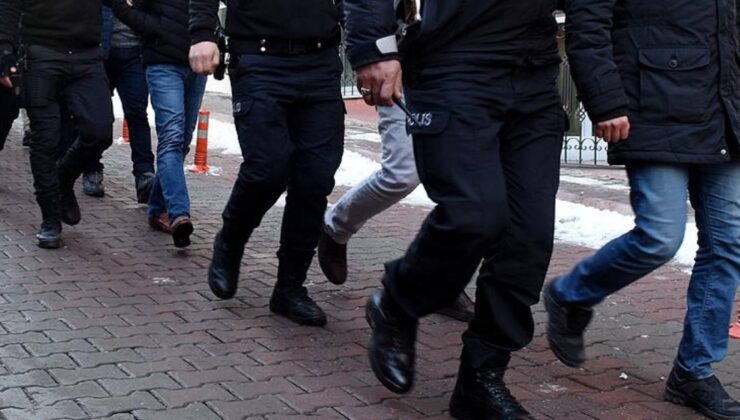 Tartıştığı annesini bıçakla öldürdü: 27 cürüm kaydı olduğu ortaya çıktı