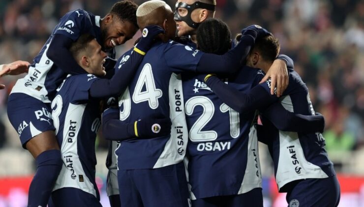 Fenerbahçeli futbolcu Galatasaray’ın kapısından döndü