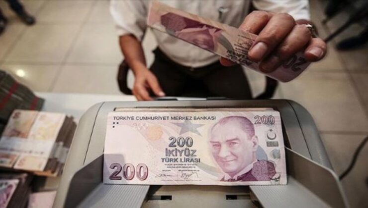 Halk geçinemiyor, muhtaçlık kredisi arıyor