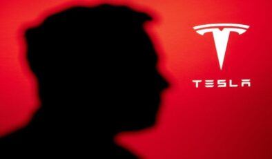 Tesla yönetim kurulu yeni CEO mu arıyor?